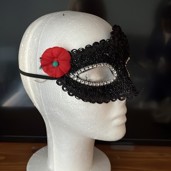 Costume Magician top hat w/ satin cummerbund, red bow tie , white gloves & wand - Picture 13 of 13